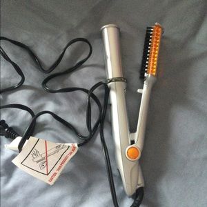 Instyler rotating iron.